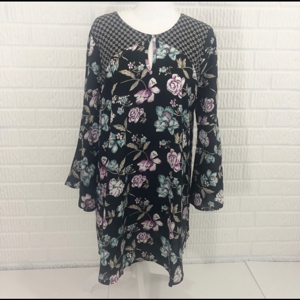 Boho Black Floral mini dress